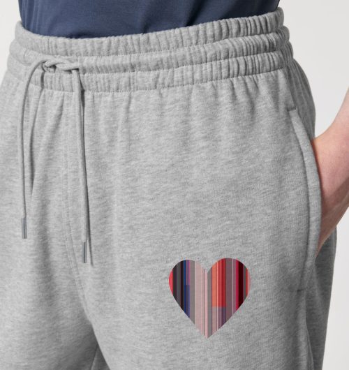 Detail von Jogginghose vegan bedruckt mit dem Design Hearty